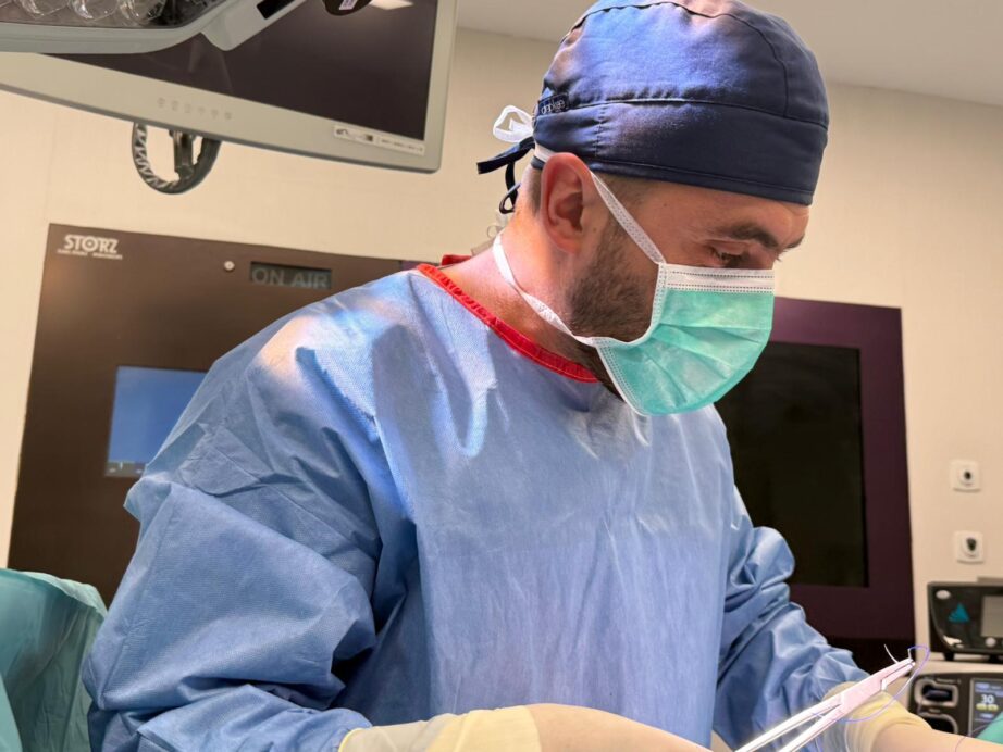 Cancerul de colon: opțiuni moderne de tratament chirurgical